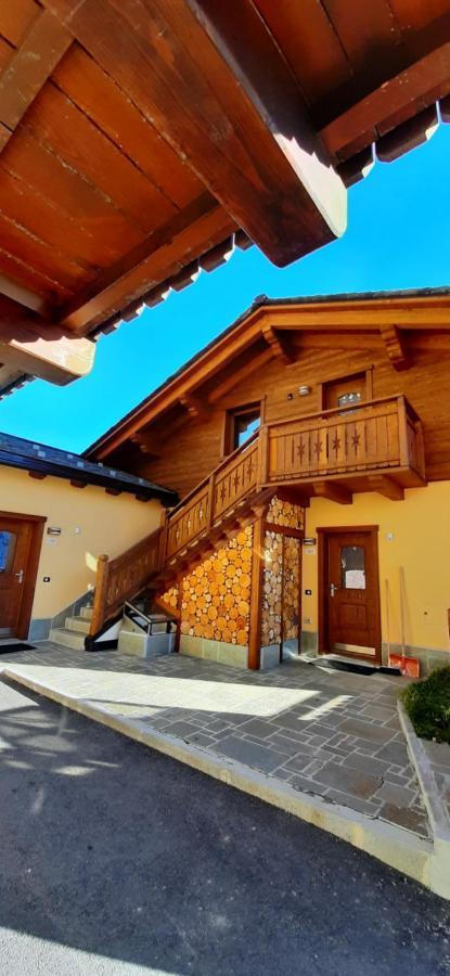 Casa da Claudia Apartment Livigno Bagian luar foto