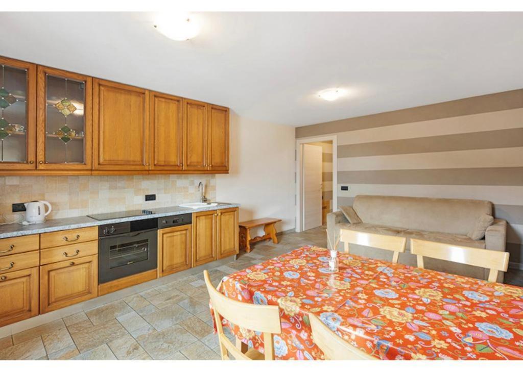 Casa da Claudia Apartment Livigno Bagian luar foto