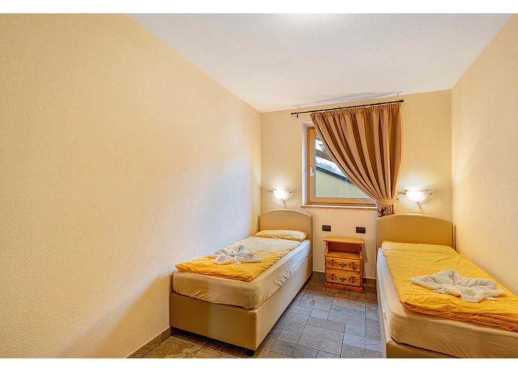 Casa da Claudia Apartment Livigno Bagian luar foto