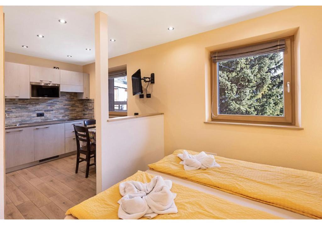 Casa da Claudia Apartment Livigno Bagian luar foto
