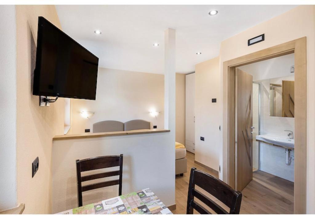 Casa da Claudia Apartment Livigno Bagian luar foto